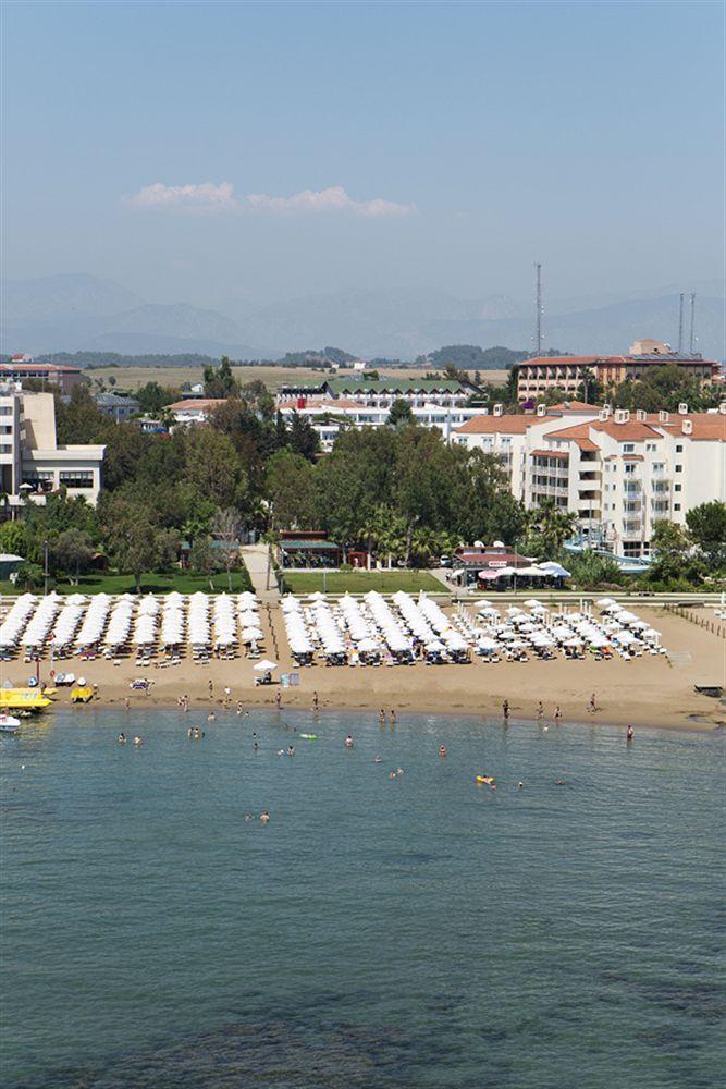 Larissa Beach Club Side Exterior photo